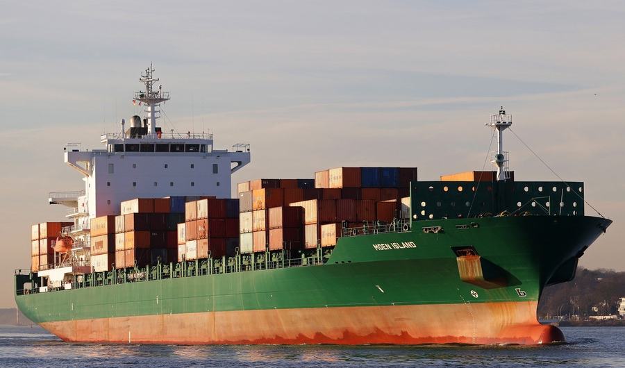 CMA CGM Vessel Struck in Hormuz as Gulf Shipping Risks Escalate