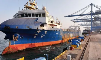China’s Autonomous Feeder Nails First Fully Automated Berthing