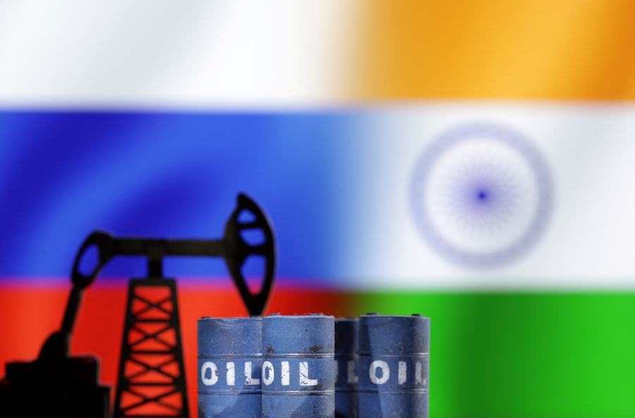 Russian Crude Builds at Sea as Indian Refiners Dial Back Purchases