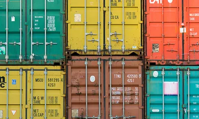 India Bets $1.05 Billion on Domestic Shipping Container Manufacturing