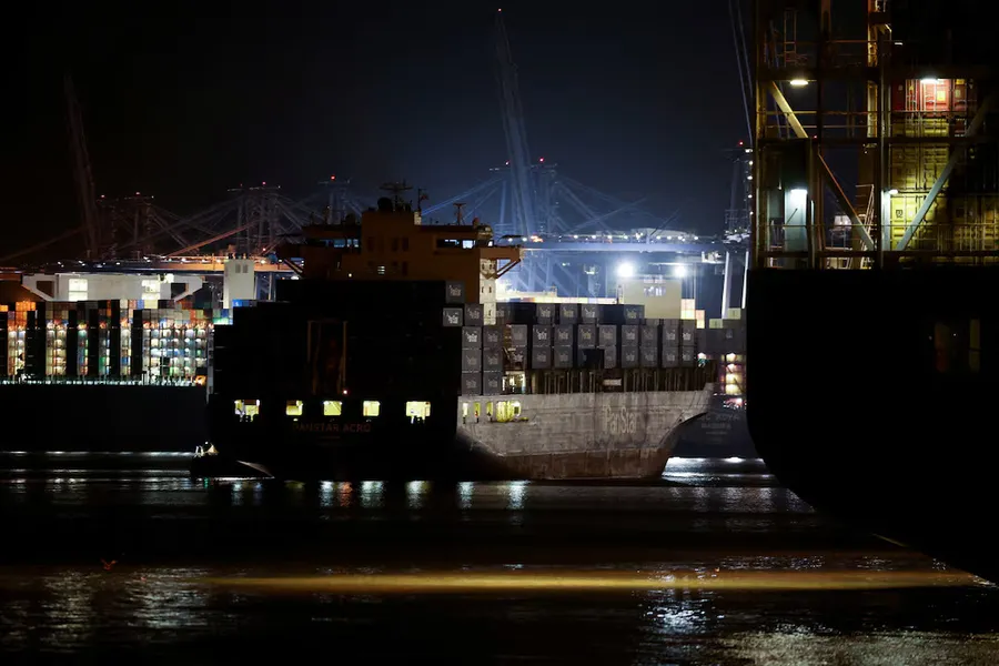 South Korea Completes First Commercial Arctic Round Trip to Europe, Targets Regular Services by 2030