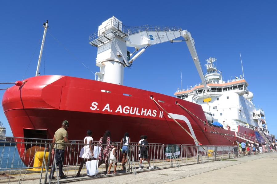 Fuel Supply Disruptions Delay South Africa’s Antarctic Relief Mission