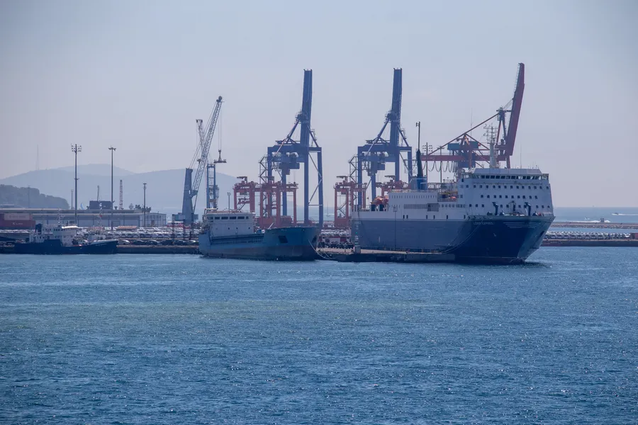 IMO Regulatory Uncertainty Slows Demand for Cleaner Marine Fuels